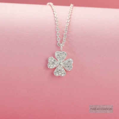 Dây chuyền cỏ 4 xoay đính đá trắng