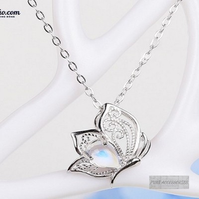 Dây chuyền Butterfly đá mặt trăng