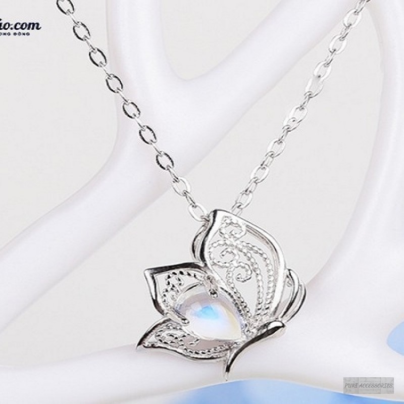 Dây chuyền Butterfly đá mặt trăng
